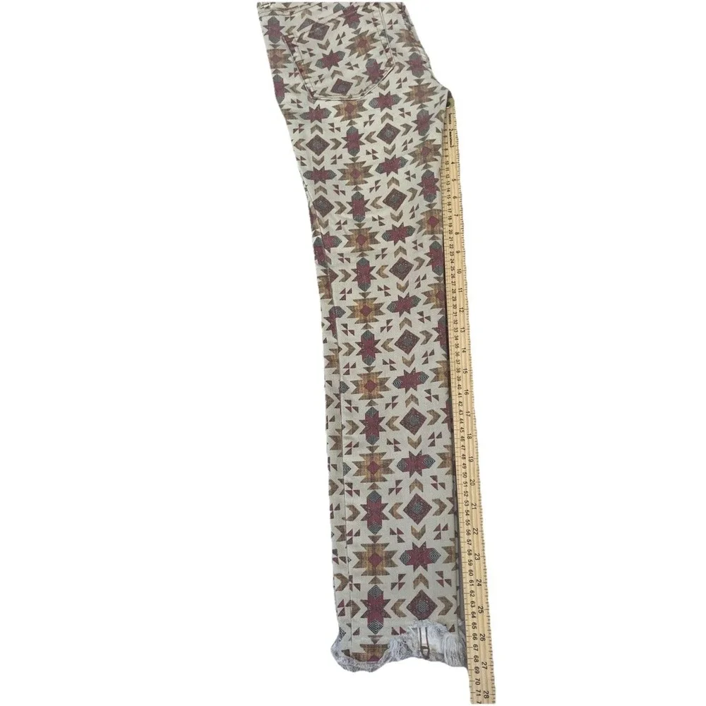 Free People Wild Child We The Free Women Skinny Jeans Aztec Print Boho Sz 27 EUC - Picture 7 of 7